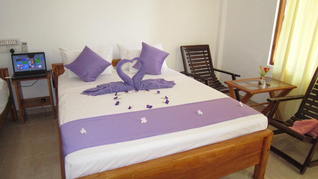 Hotel Gayan'S Udawalawe Esterno foto
