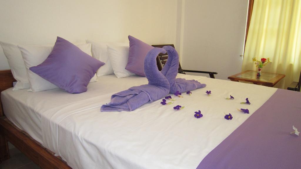 Hotel Gayan'S Udawalawe Esterno foto