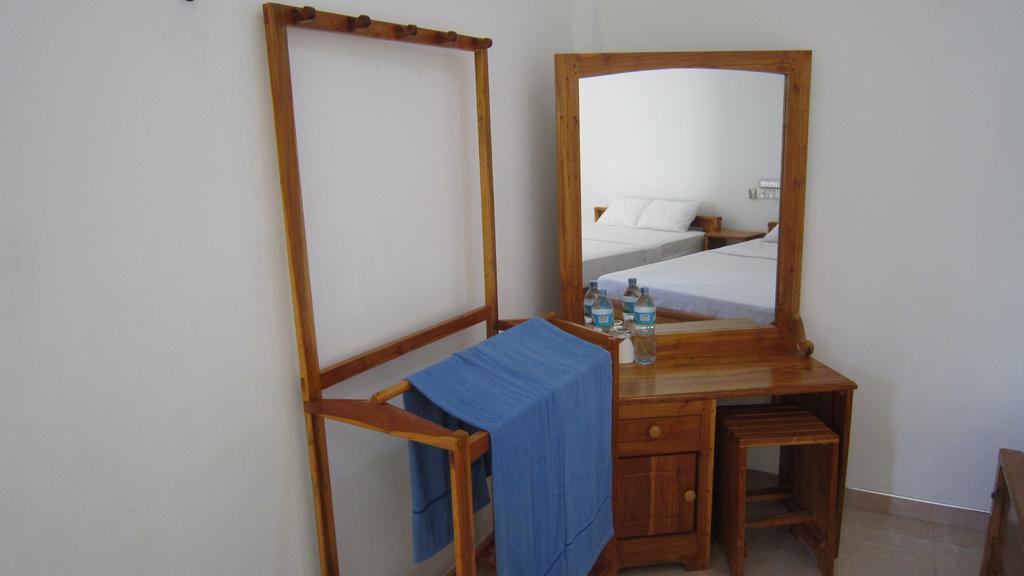 Hotel Gayan'S Udawalawe Esterno foto