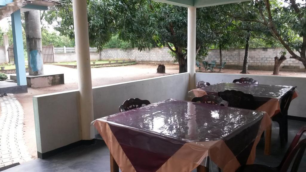 Hotel Gayan'S Udawalawe Esterno foto