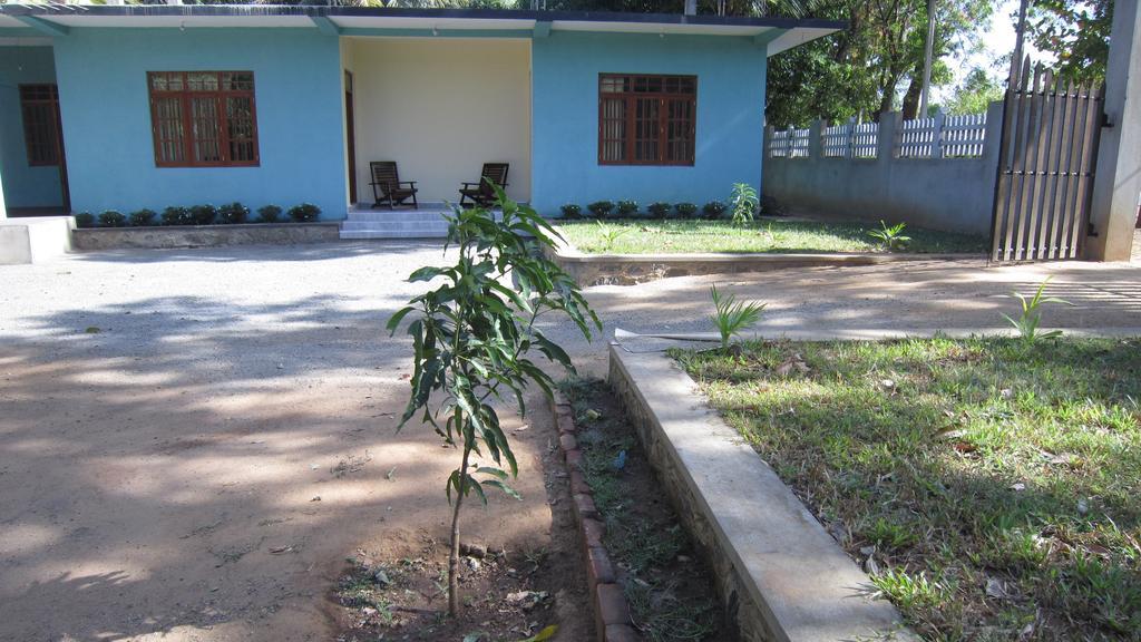 Hotel Gayan'S Udawalawe Esterno foto